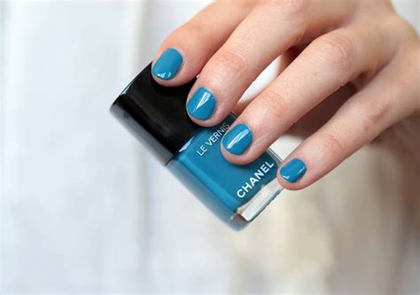 chanel le vernis melody|Chanel le vernis shades.